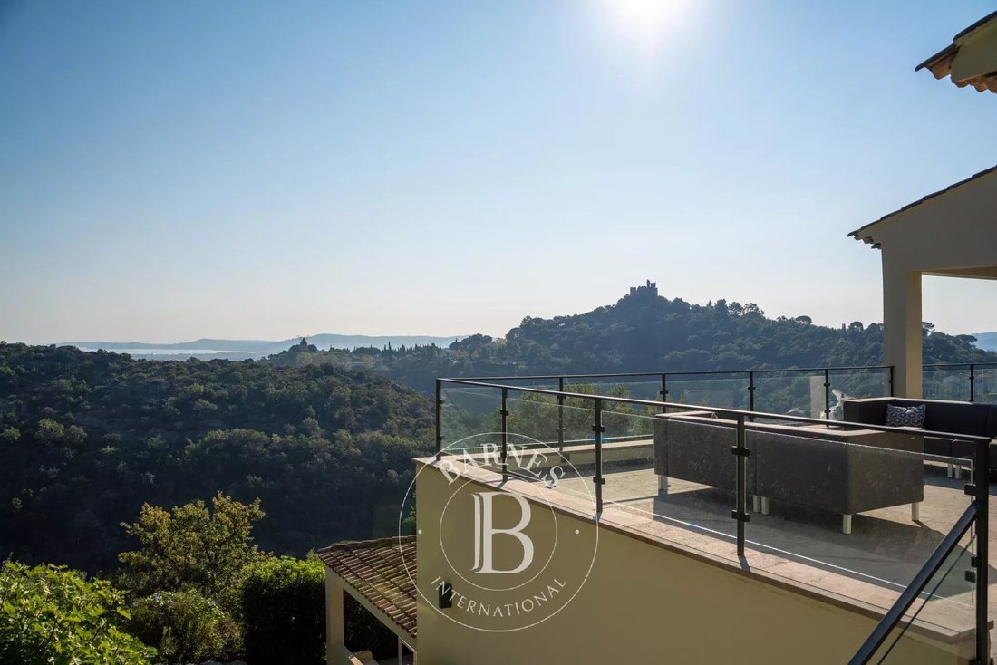 House in Grimaud, Provence-Alpes-Côte d'Azur, France 1 - 17810443