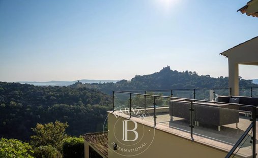 Haus in Grimaud, Provence-Alpes-Côte d'Azur, Frankreich 1