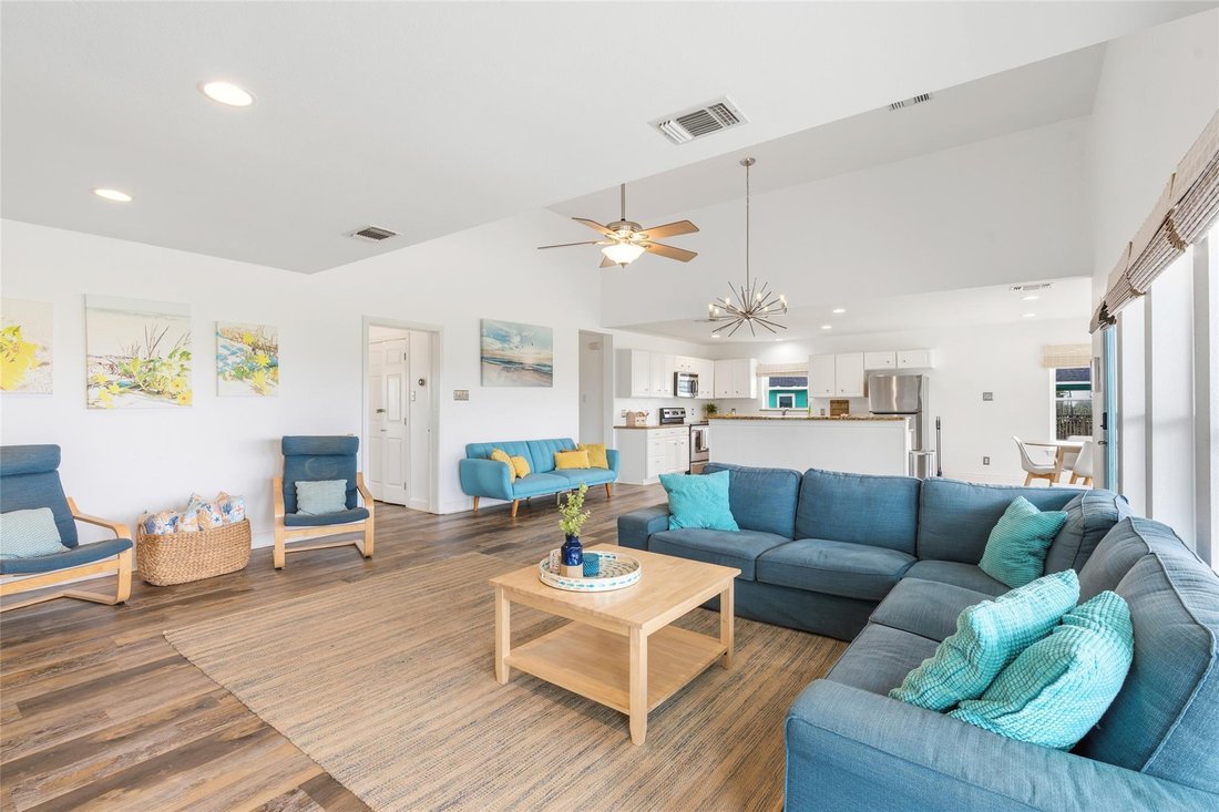 House in Galveston, Texas, United States 5 - 17809403