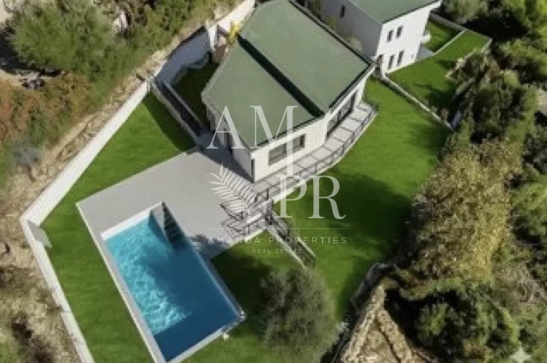 Villa in Riquebonne-Ferratone-Pizou, Vallauris, France 5 - 17810288