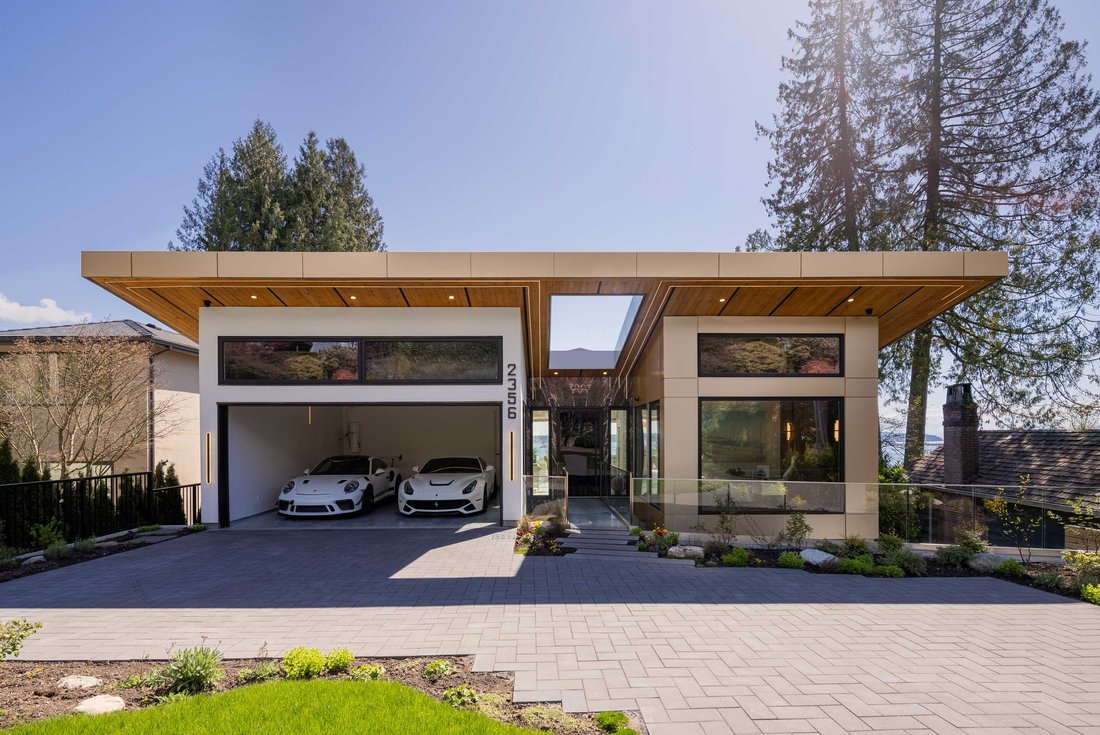 House in West Vancouver, British Columbia, Canada 2 - 17811284
