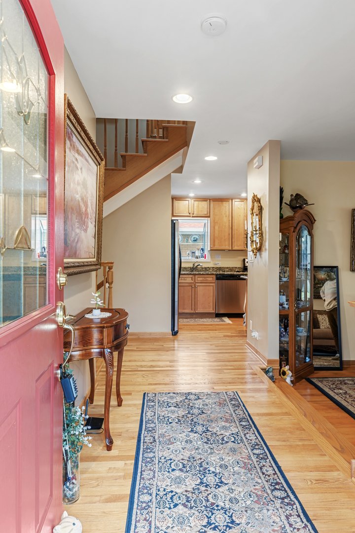 House in Skokie, Illinois, United States 4 - 17687951