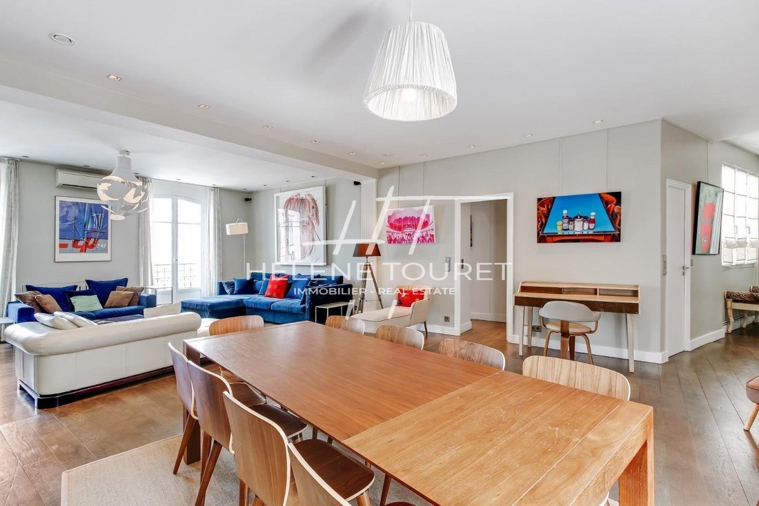 Apartment in Montorgueil-Saint Denis, Paris 2e Arrondissement, Paris 3 - 17813026