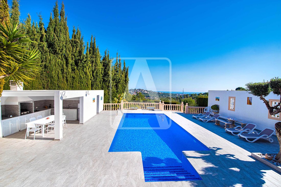 Villa in Calp / Calpe, Valencian Community, Spain 2 - 11953518