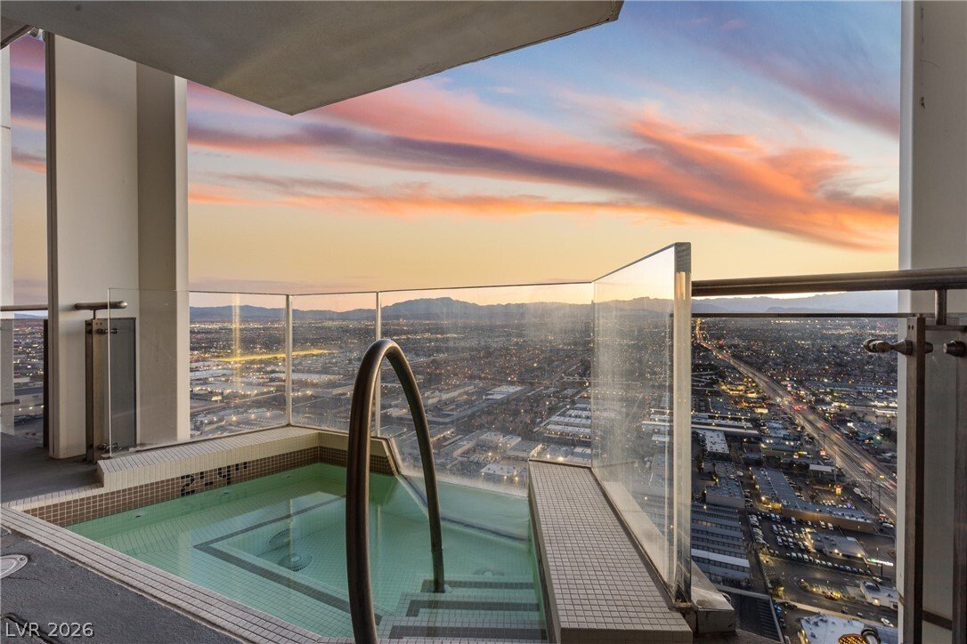 House in Las Vegas, Nevada, United States 2 - 17811273