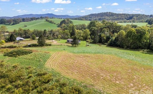 Land in Mills River, North Carolina, United States 1