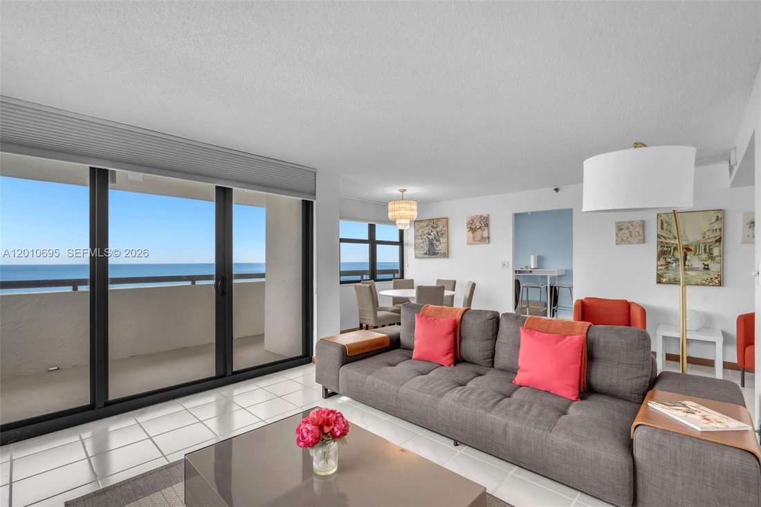Condo in Miami Beach, Florida, United States 5 - 17812295