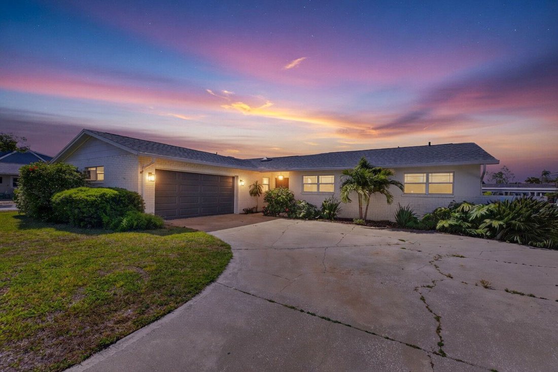 House in Tampa, Florida, United States 2 - 17810924