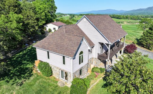 House in Parrottsville, Tennessee, United States 1