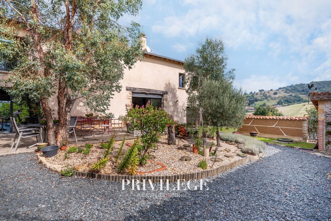 Castle in Lentilly, Auvergne-Rhône-Alpes, France 5 - 17814174