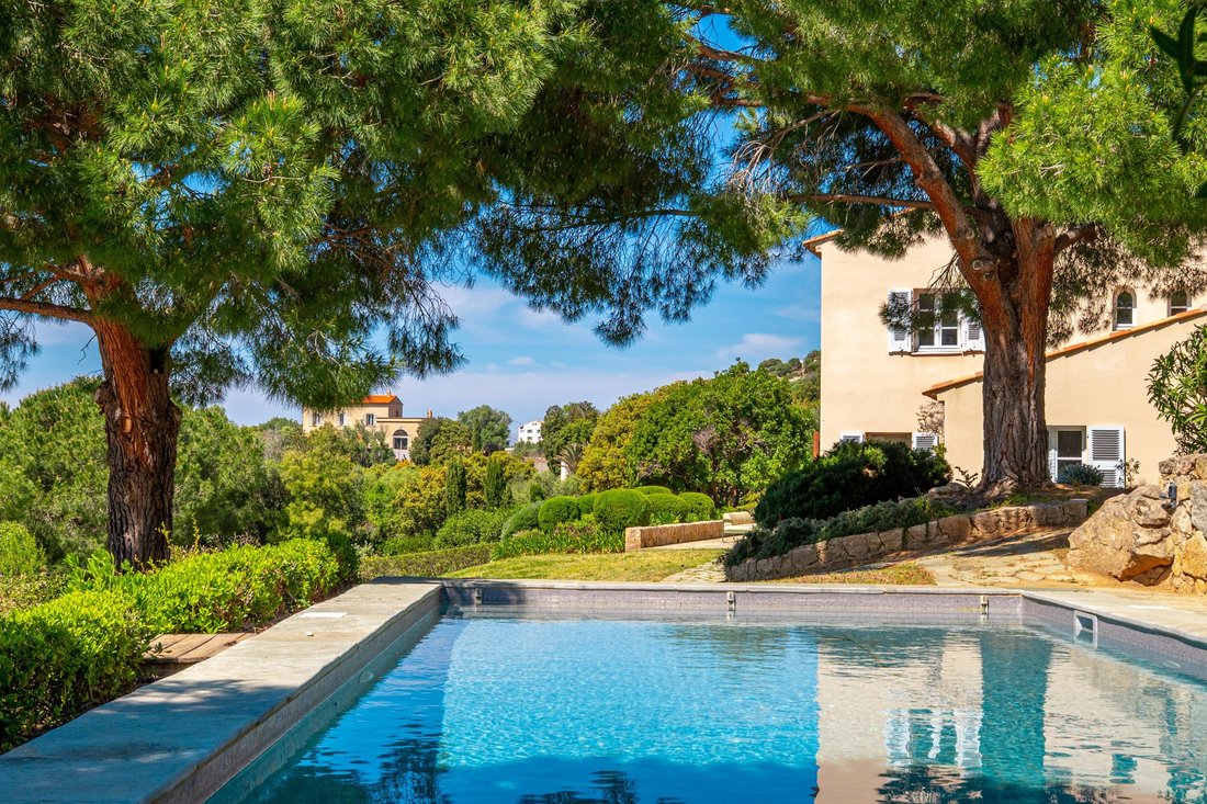 House in Lumio, Corsica, France 2 - 16821482