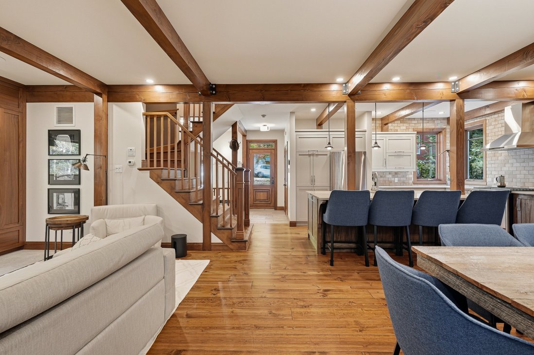 House in Sainte-Béatrix, Quebec, Canada 5 - 17056749
