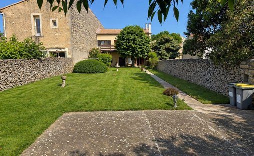 House in Uchaud, Occitania, France 1