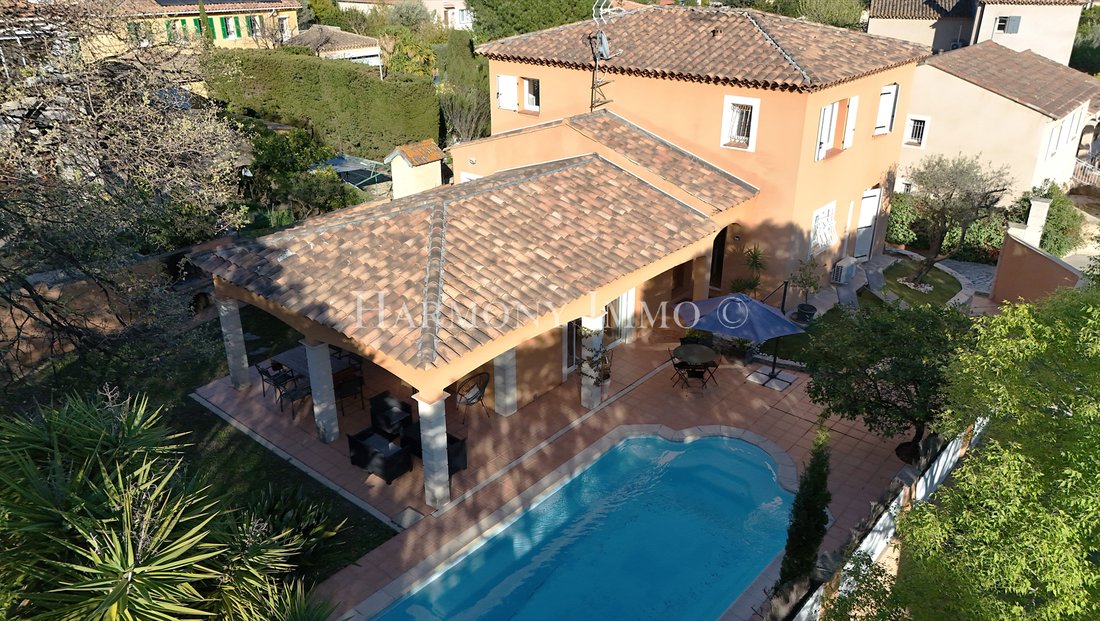 House in La Garde, Provence-Alpes-Côte d'Azur, France 1 - 17814159