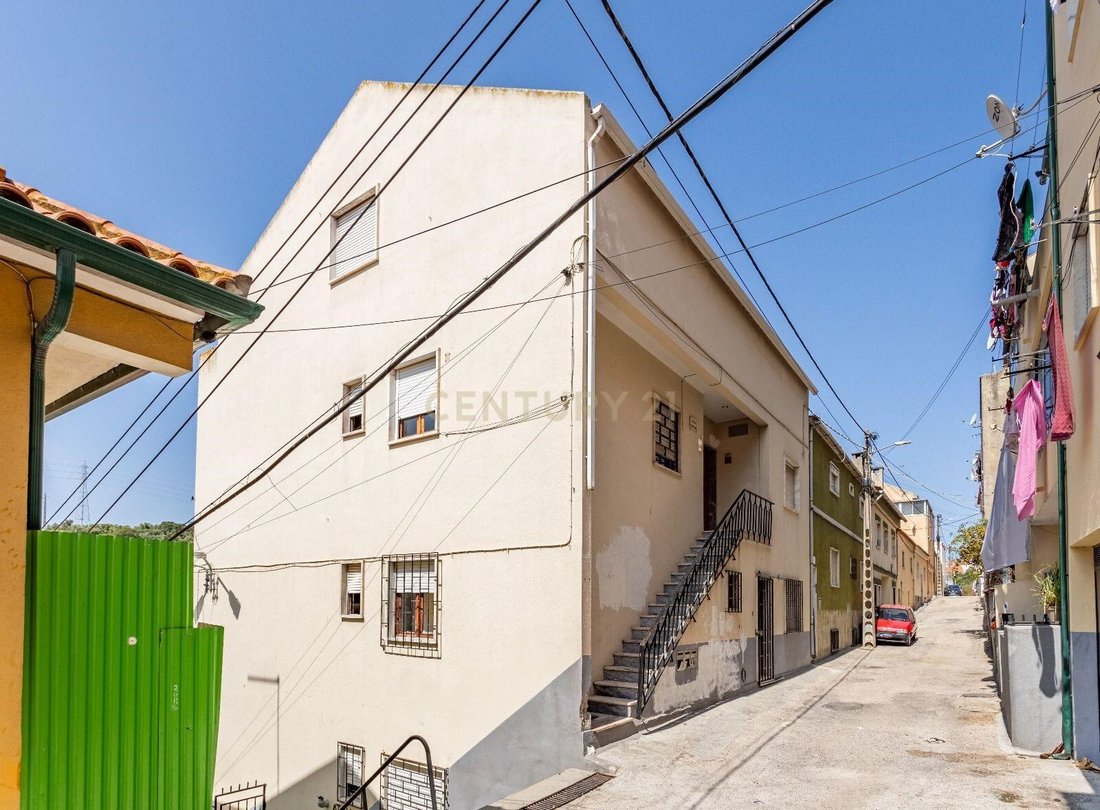 House in Camarate, Unhos e Apelacao, Lisbon, Portugal 3 - 17332276