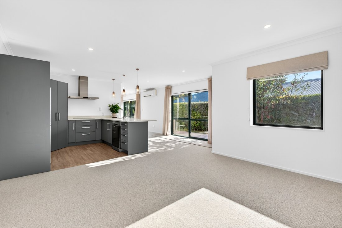 House in Carterton, Wellington, New Zealand 4 - 17814091