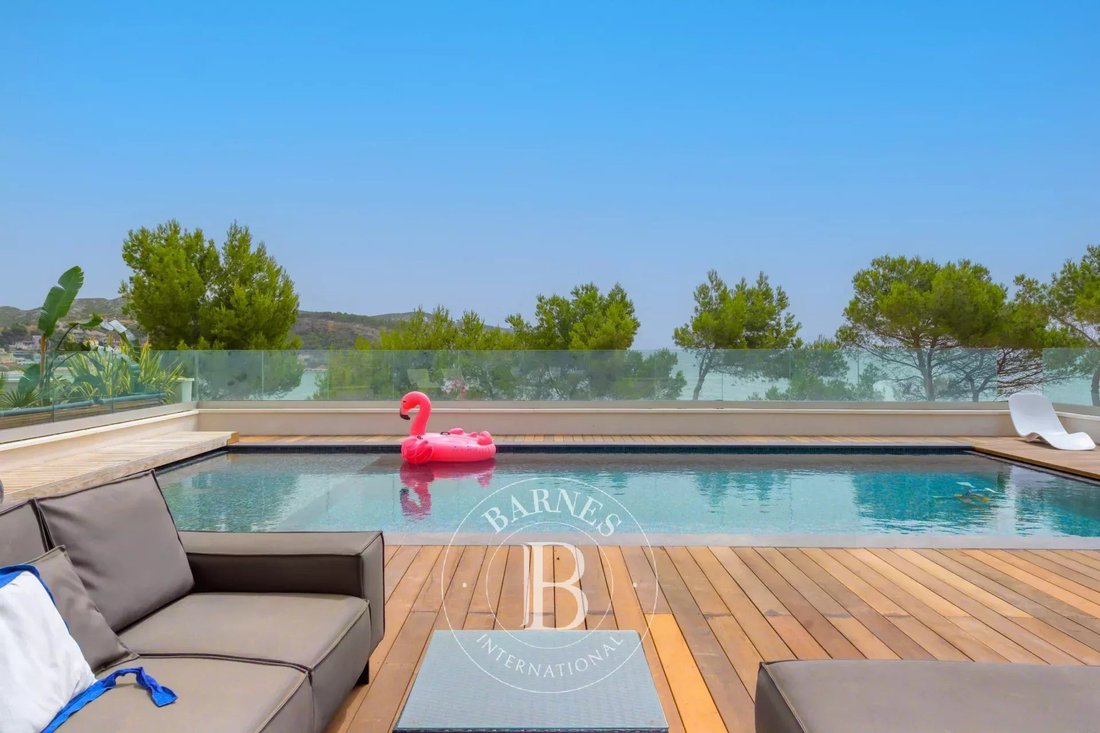 Villa in Est Reganat Destral, Carry-le-Rouet, France 4 - 14952104