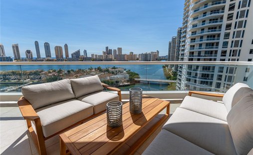 Appartement à Golden Beach, Floride, États-Unis 1