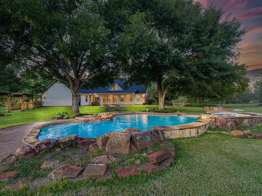 House in Fulshear, Texas, United States 1 - 17814810