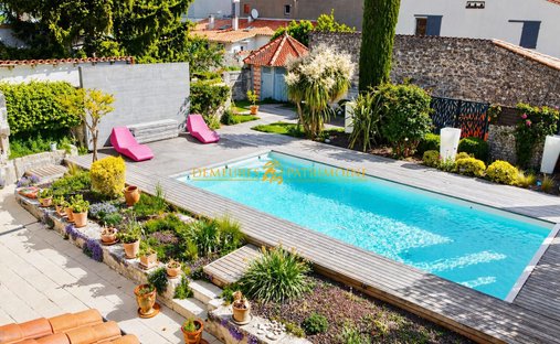 Haus in Saint Ausone-Saint Martin-Saint Gelais, Angoulême, Frankreich 1