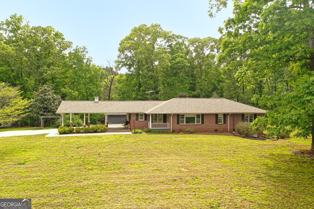 House in Mount Airy, Georgia, United States 1 - 17255370
