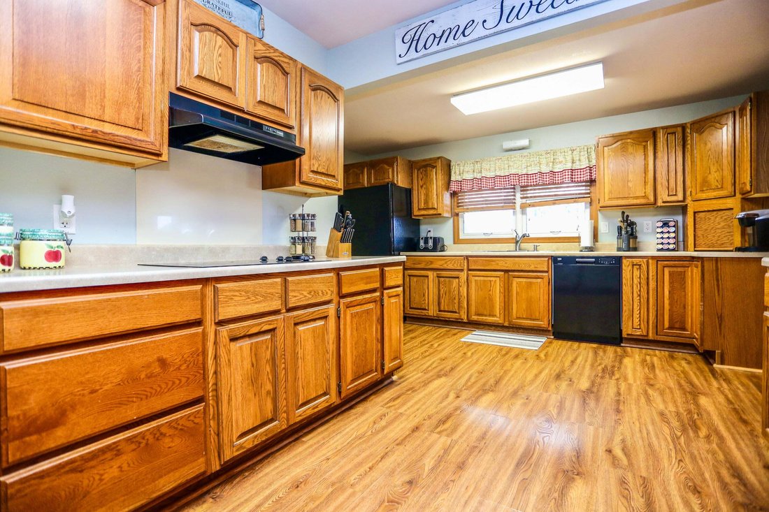 House in Aberdeen, South Dakota, United States 5 - 17813962