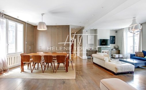 Apartment in Palais Royal, Paris 1er Arrondissement, Paris 1