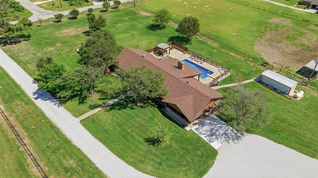 House in Springtown, Texas, United States 5 - 17813889