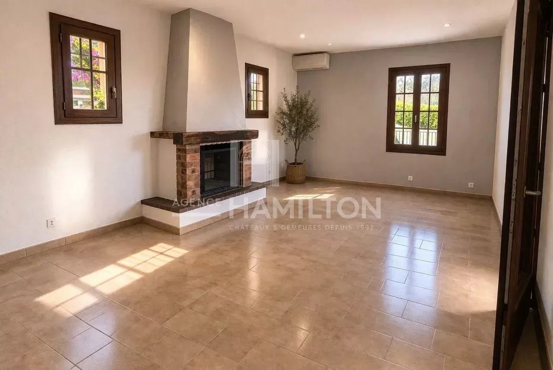 House in Le Rouret, Provence-Alpes-Côte d'Azur, France 3 - 17660434