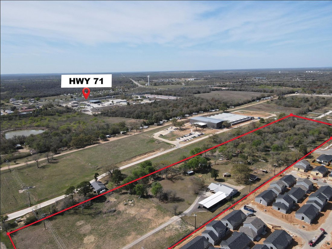 House in Bastrop, Texas, United States 4 - 17812627