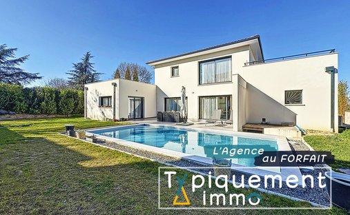 House in Mondouzil, Occitania, France 1