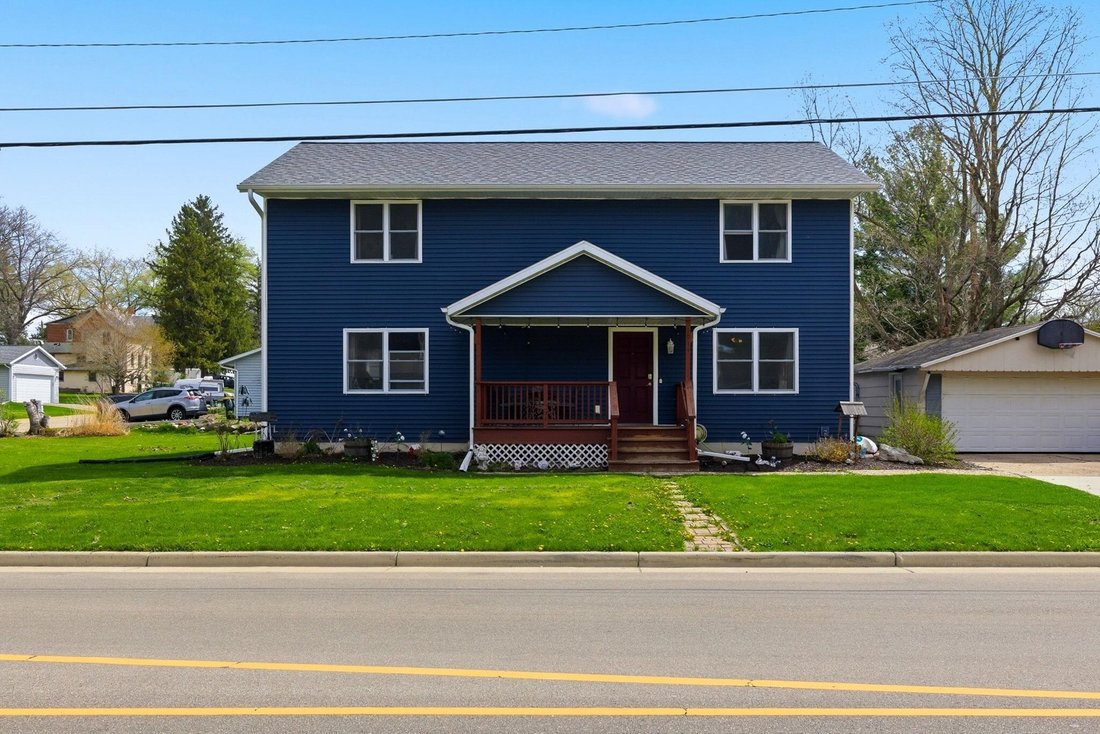 House in Cross Plains, Wisconsin, United States 3 - 17811576