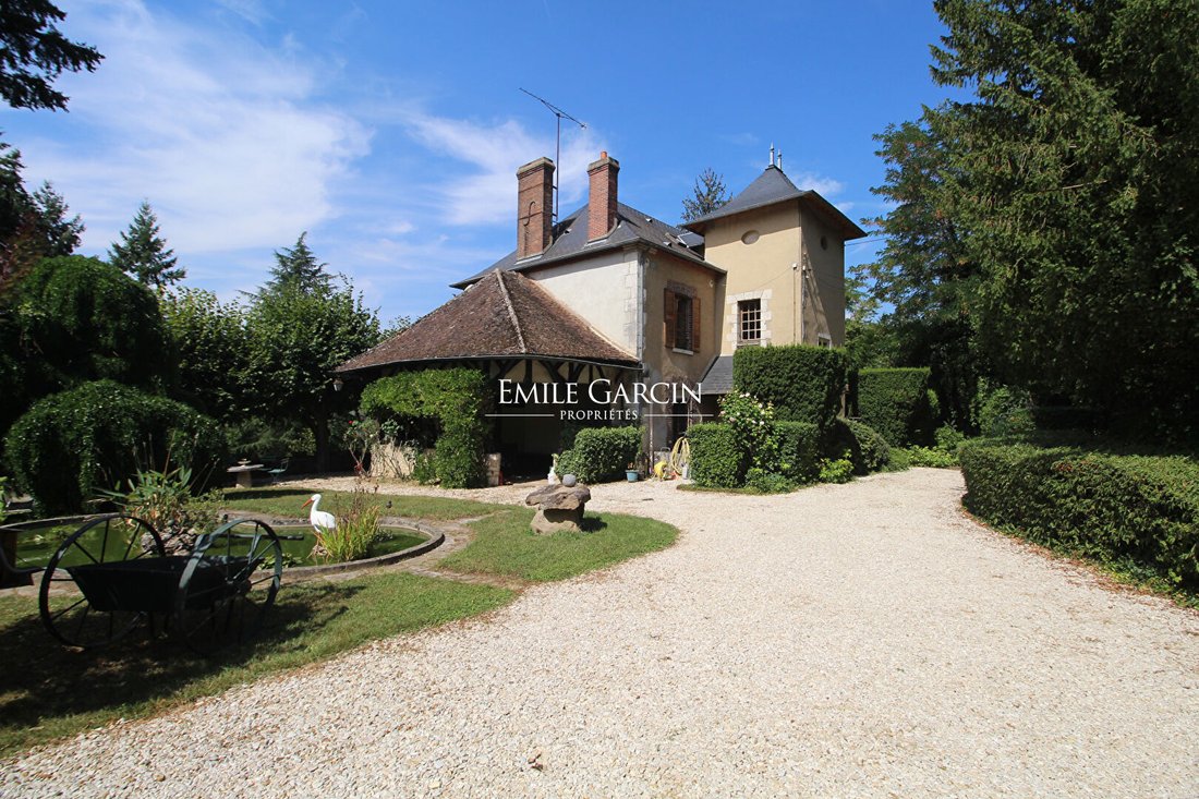Villa in Fontenay-sur-Loing, Centre-Val de Loire, France 1 - 17814099