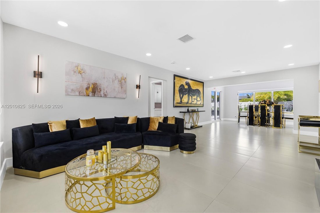 House in Hollywood, Florida, United States 2 - 17812310