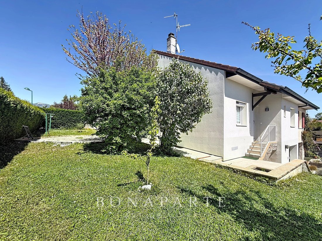 House in Échenevex, Auvergne-Rhône-Alpes, France 3 - 17810713