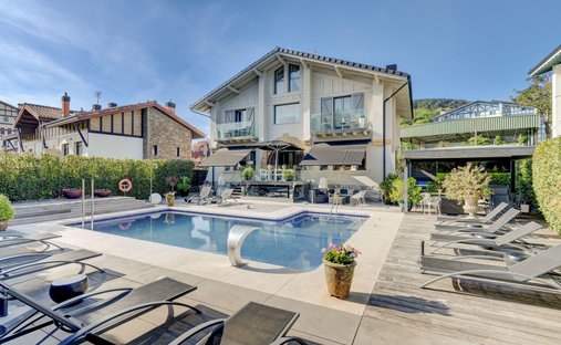 Villa in Ekialdea, Donostia-San Sebastián, Spanien 1