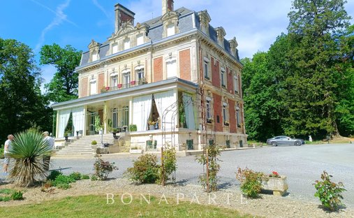 Castillo en Broyes, Alta Francia, Francia 1
