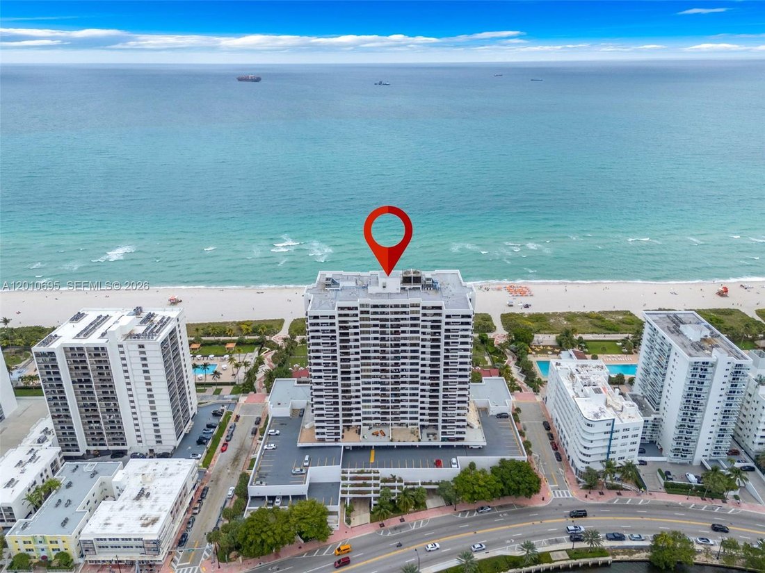 Condo in Miami Beach, Florida, United States 1 - 17812295