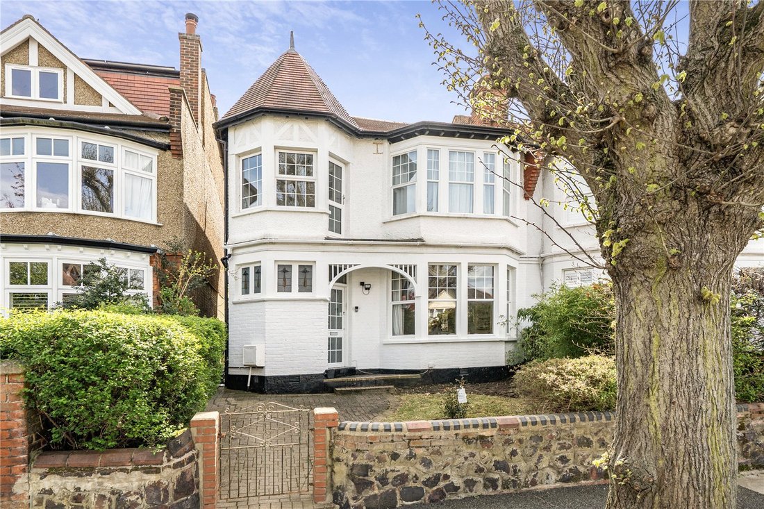 House in Alexandra Park, Haringey, England 2 - 17811809