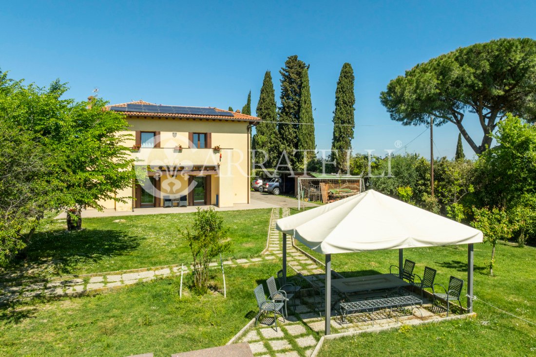 Villa in Gambassi Terme, Tuscany, Italy 2 - 17814024