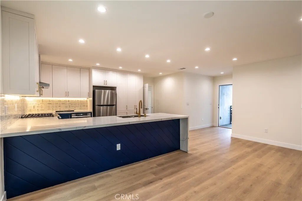 Townhouse in Los Angeles, California, United States 3 - 17556872