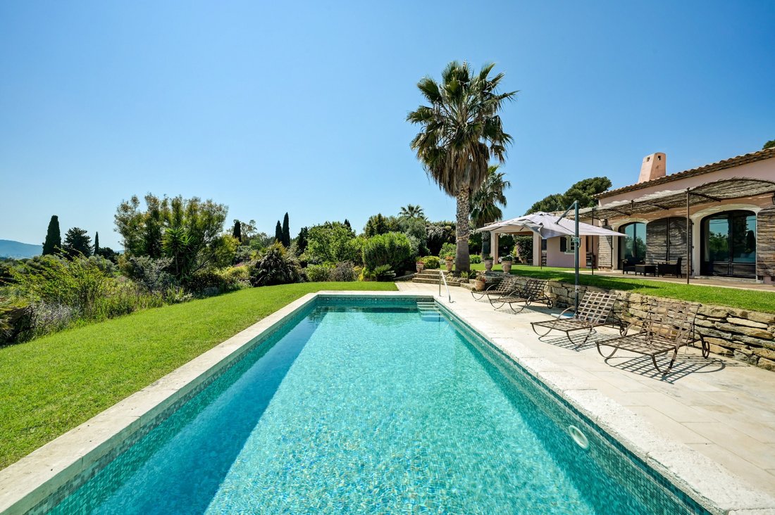 House in La Cadiere-d'Azur, Provence-Alpes-Côte d'Azur, France 5 - 17814519