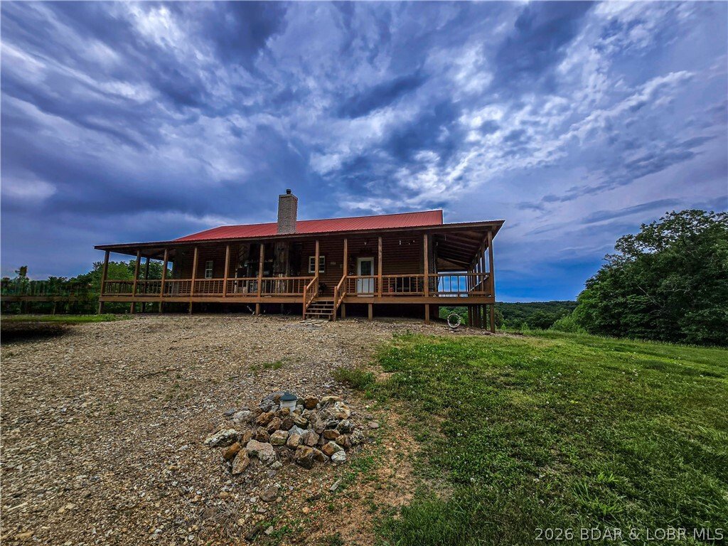 House in Versailles, Missouri, United States 1 - 17811797