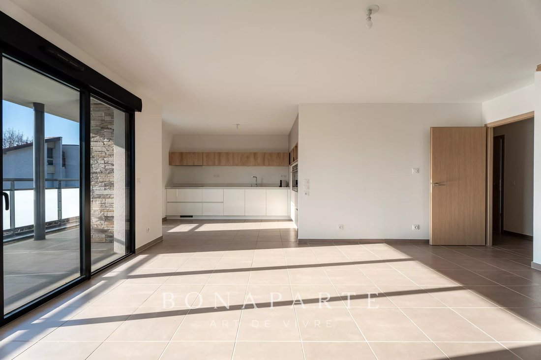 Apartment in Prévessin-Moëns, Auvergne-Rhône-Alpes, France 2 - 17810711