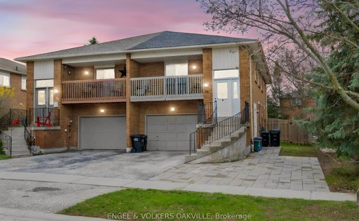 House in Barrie, Ontario, Canada 1