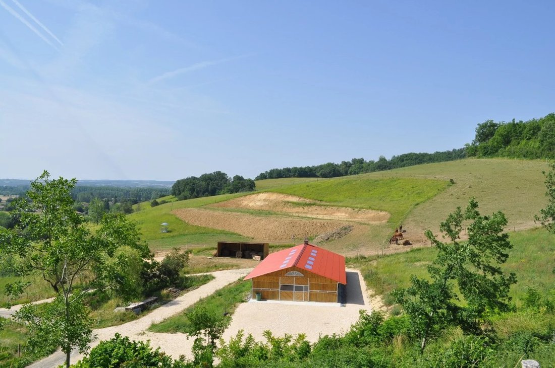 House in Saint-Urcisse, Nouvelle-Aquitaine, France 2 - 17814240