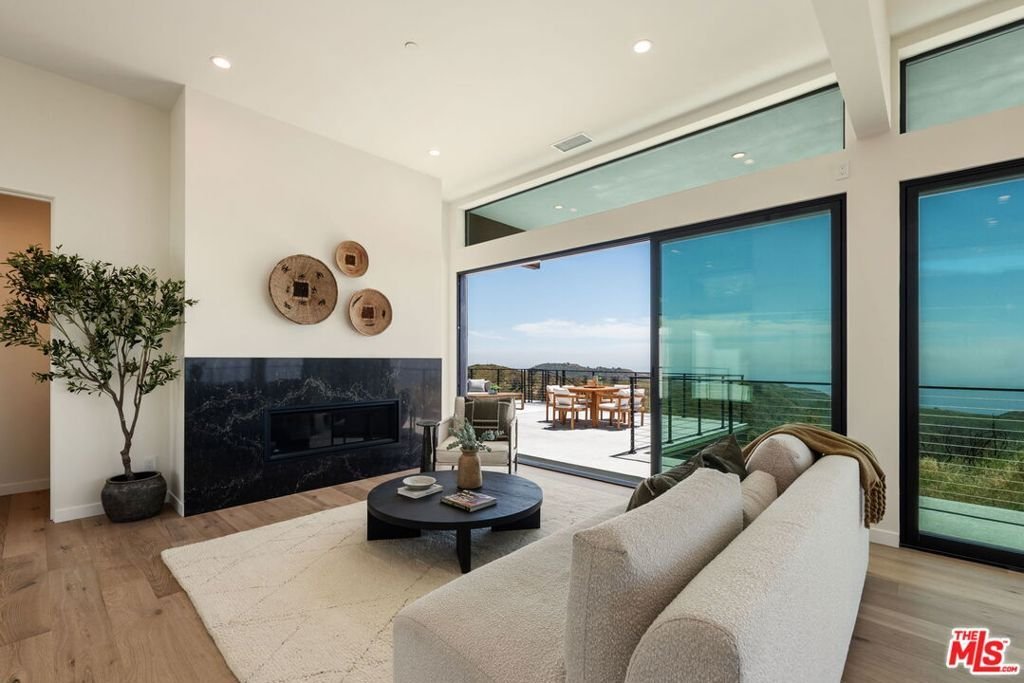 House in Malibu, California, United States 4 - 17812093