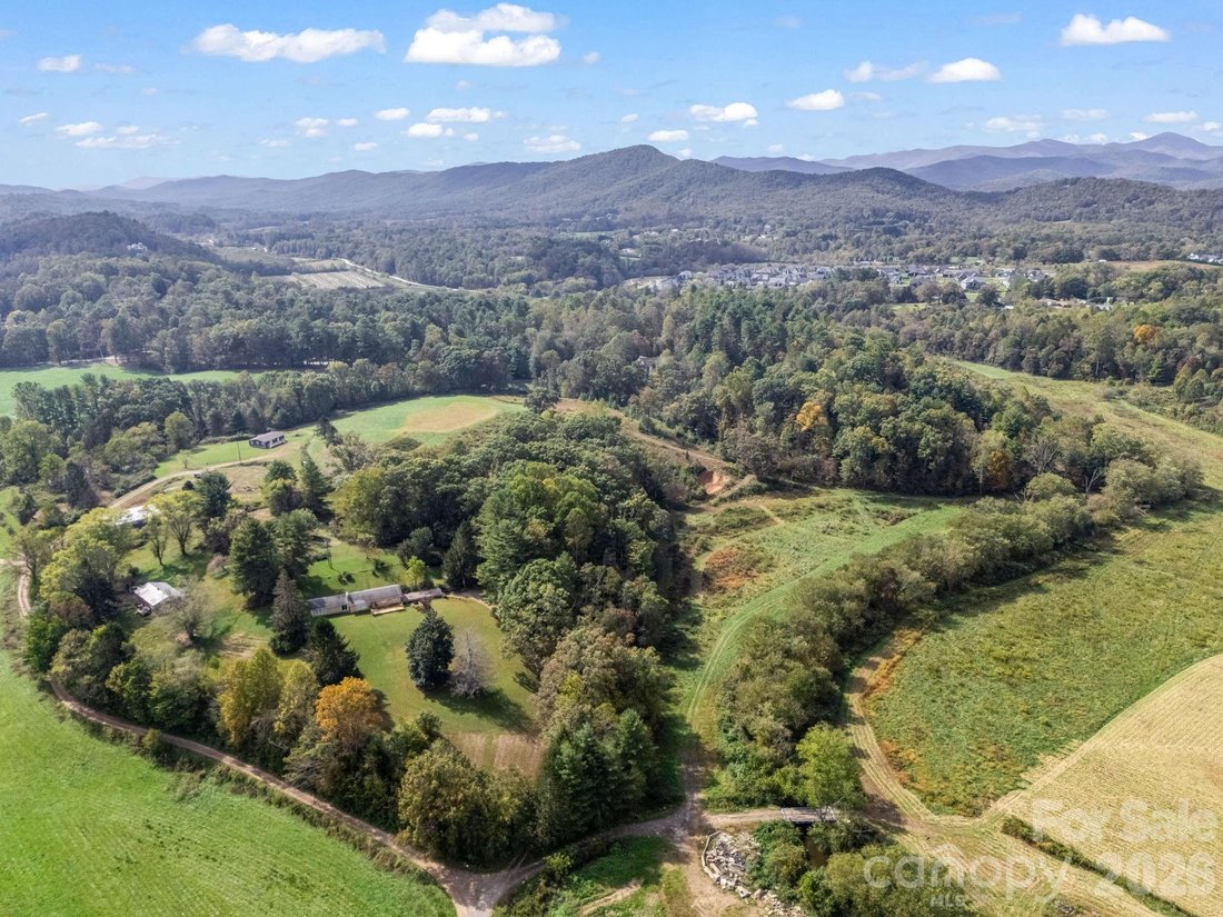 House in Mills River, North Carolina, United States 5 - 16368675