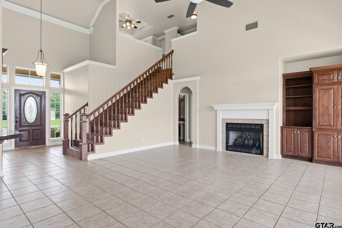 House in Troup, Texas, United States 4 - 17815011