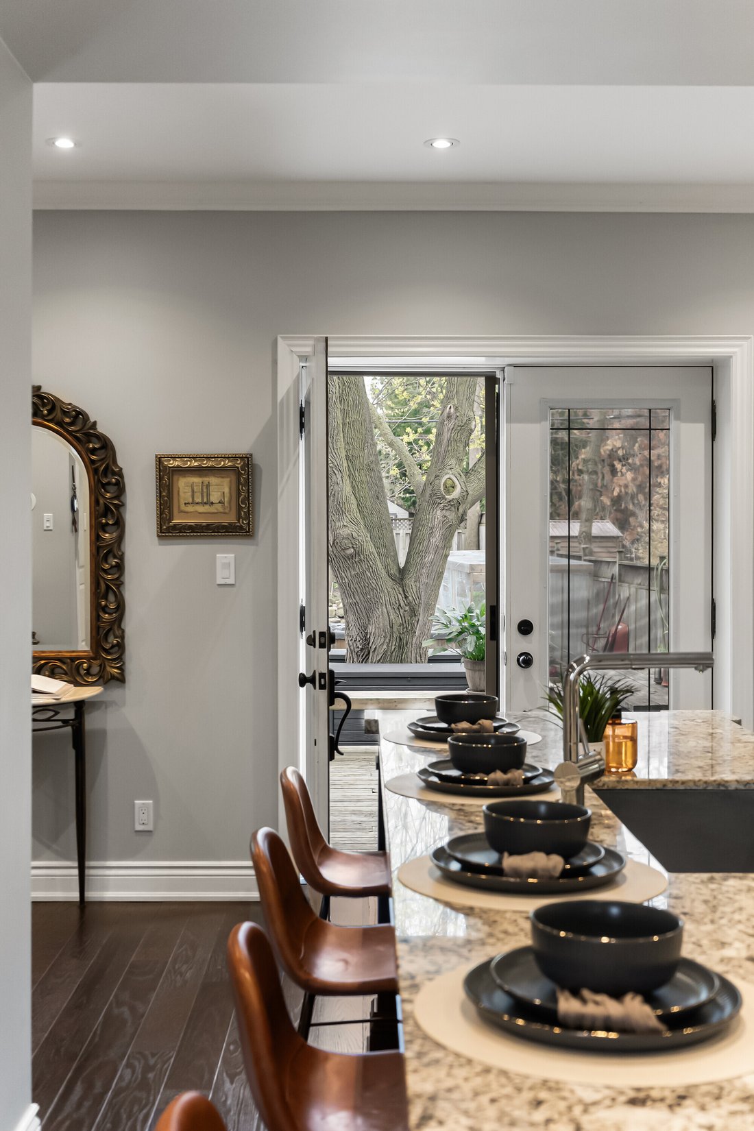 House in Toronto, Ontario, Canada 5 - 17811130